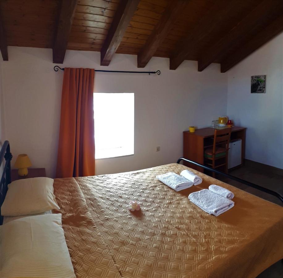 Guest House Provista Veli Iž Εξωτερικό φωτογραφία