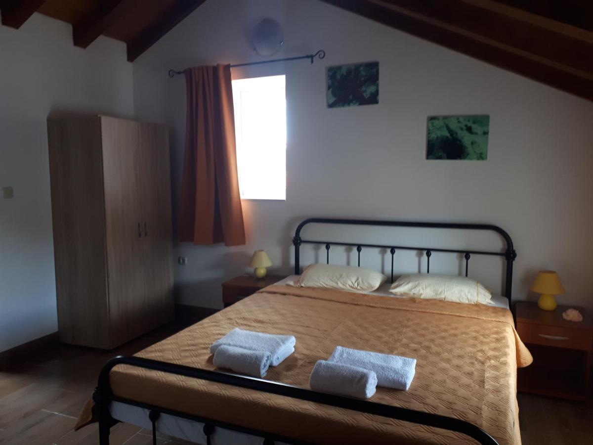 Guest House Provista Veli Iž Εξωτερικό φωτογραφία