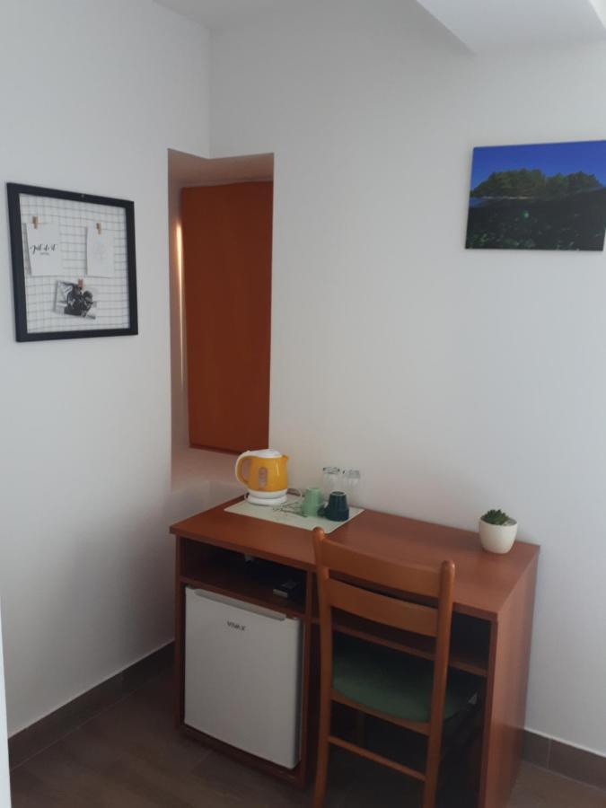 Guest House Provista Veli Iž Εξωτερικό φωτογραφία
