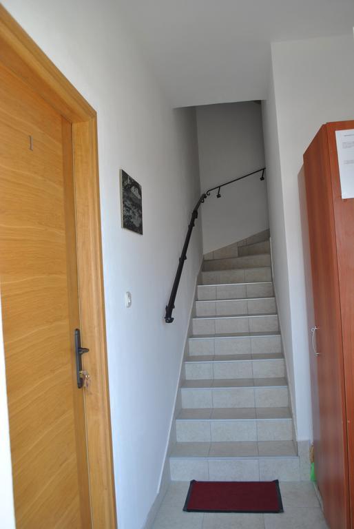 Guest House Provista Veli Iž Εξωτερικό φωτογραφία